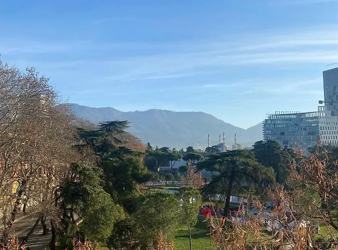 Park 3* ティラナ