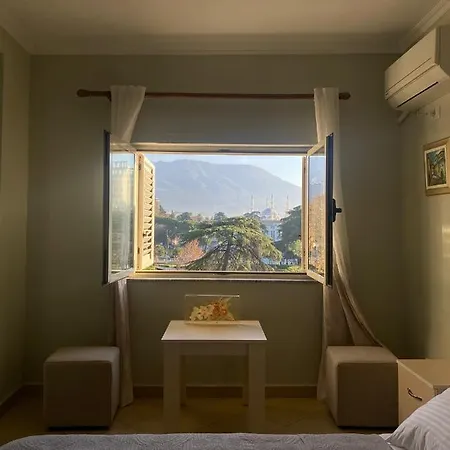 Apart Otel Park Tiran