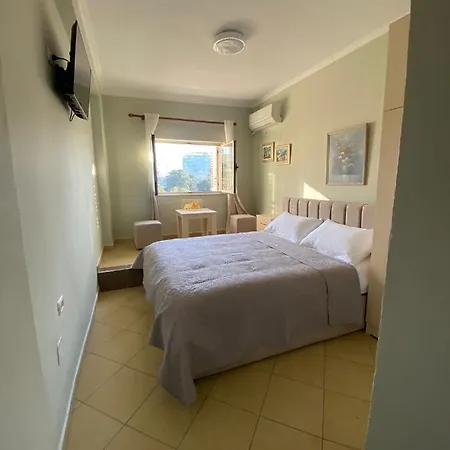 Park Aparthotel 3*