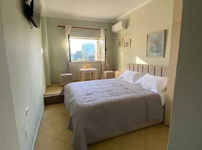 Park Apartmanhotel 3*